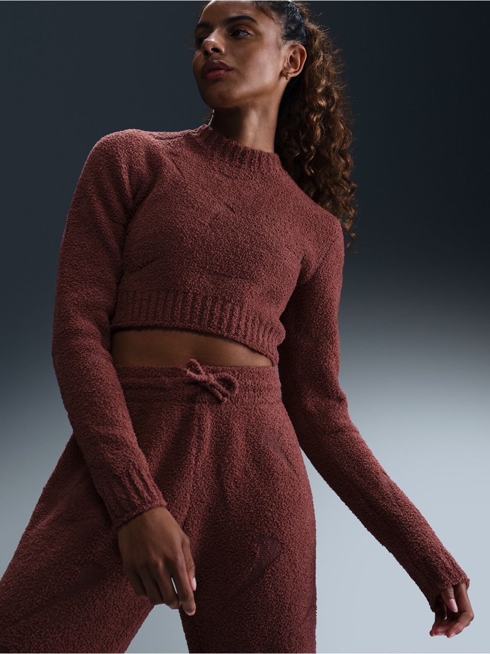 NIKE Phoenix Cozy Bouclé Crop Top Sweater